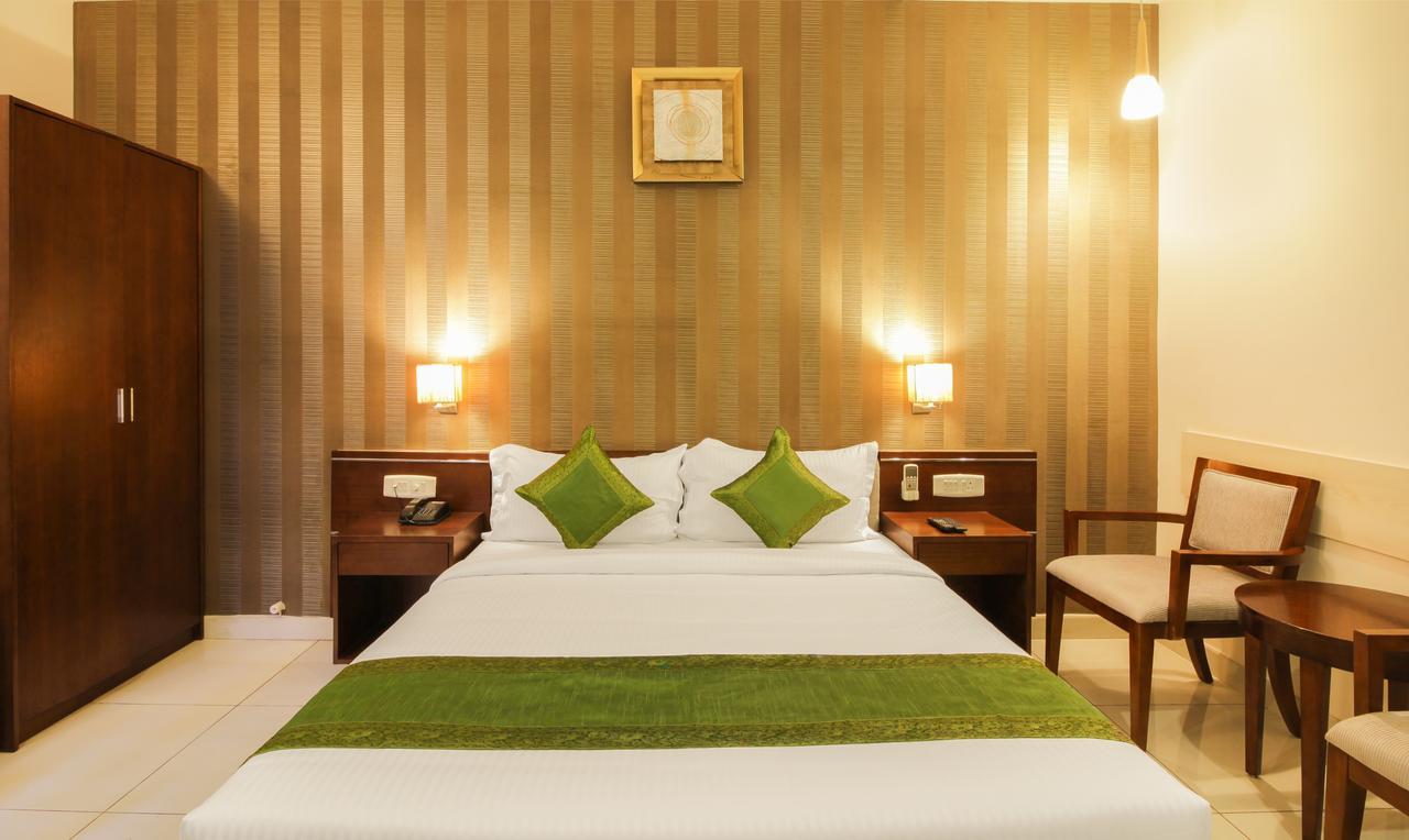 Maharaja Inn Chikmagalūr Esterno foto